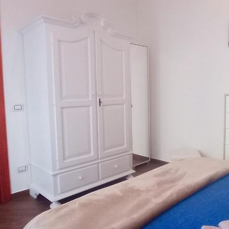 Al Molo 6 Lägenhet Palermo Exteriör bild
